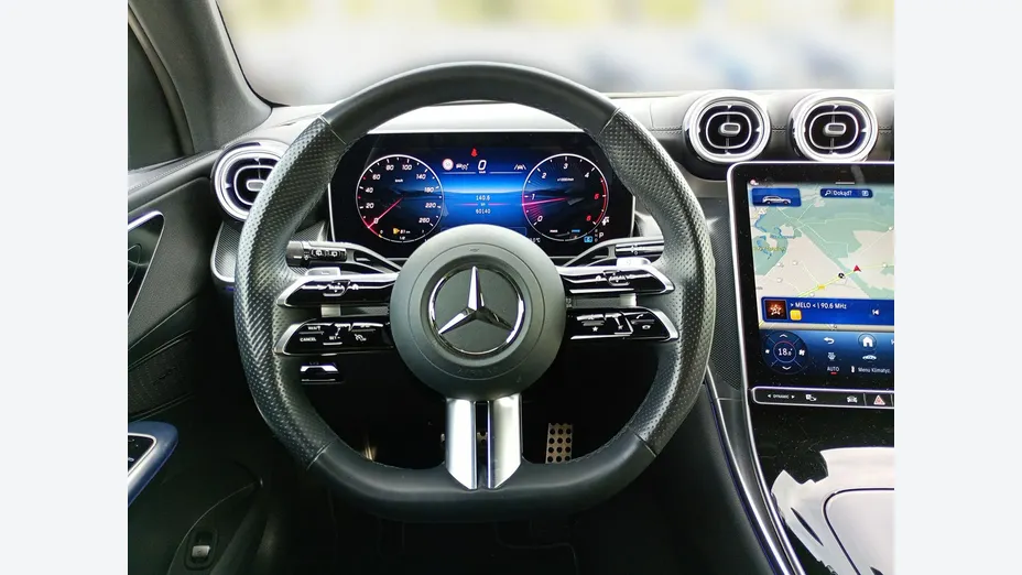 MERCEDES-BENZ GLC -