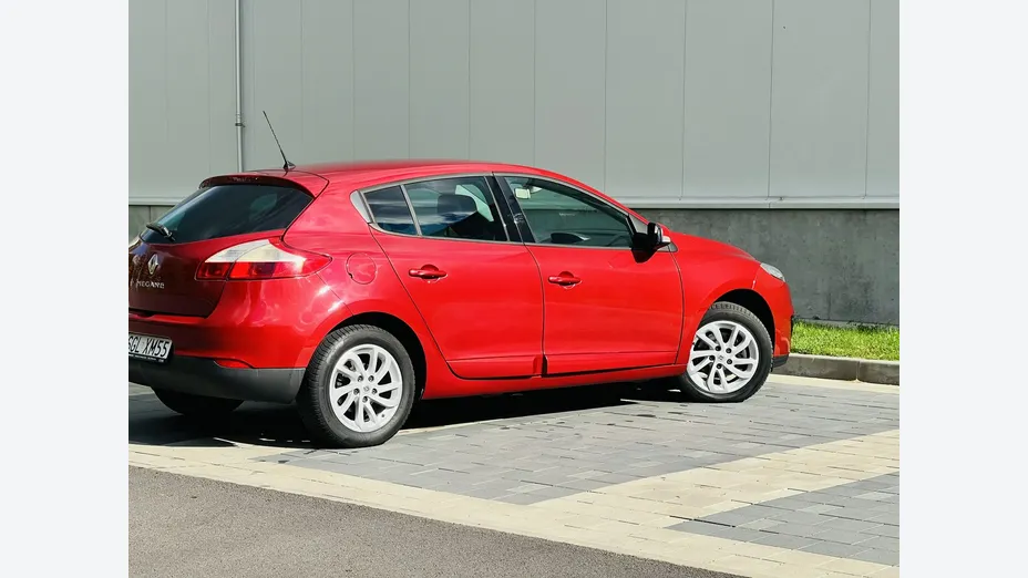 RENAULT Megane -