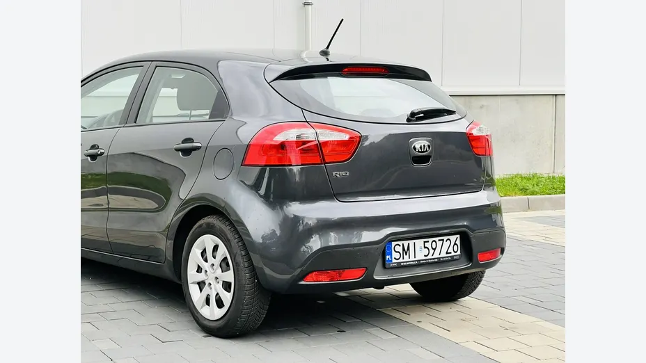 KIA Rio -