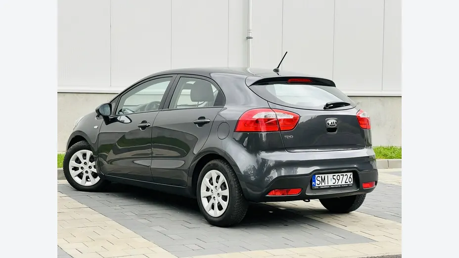 KIA Rio -