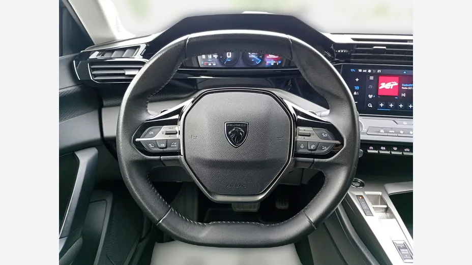 PEUGEOT 308 -