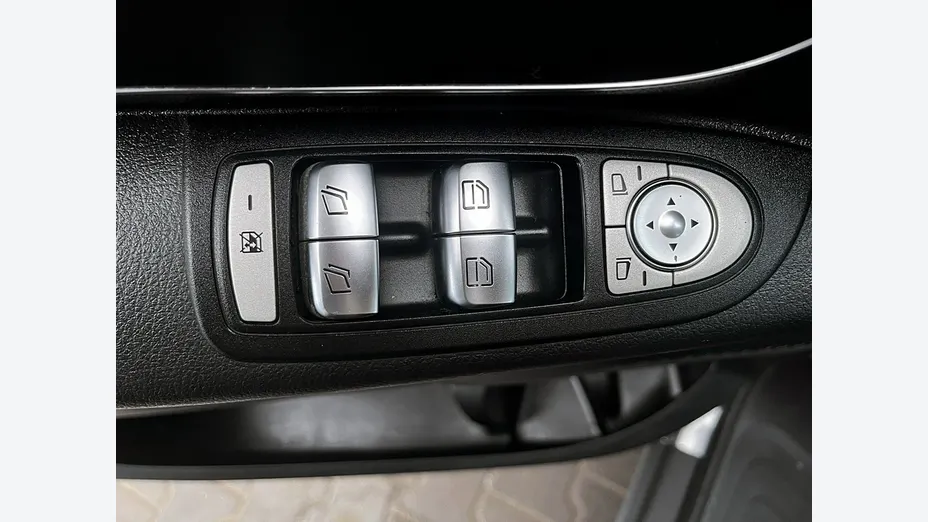 MERCEDES-BENZ Vito -