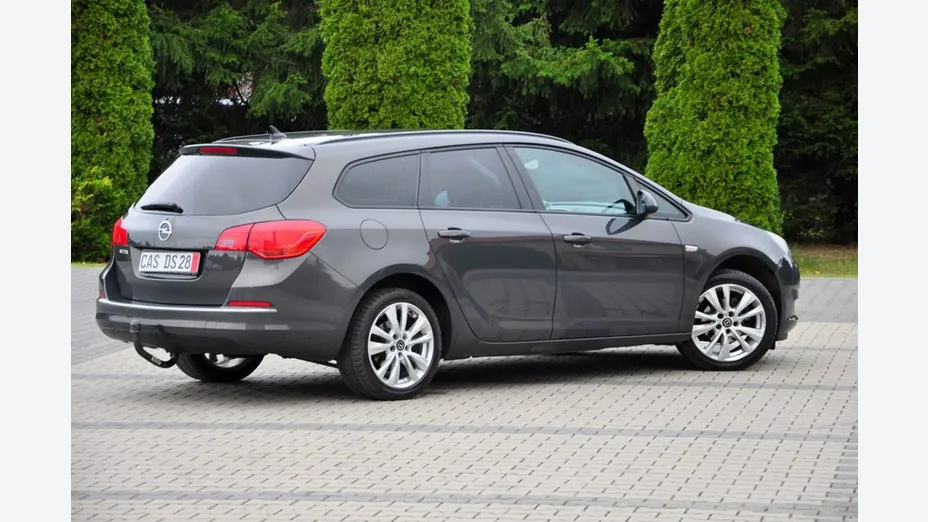 OPEL Astra -