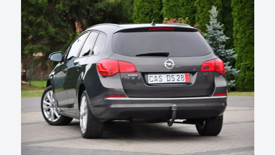 OPEL Astra -