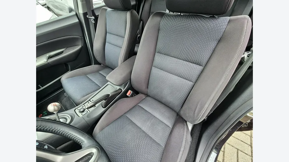 HONDA Civic -