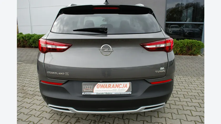 OPEL Grandland X -