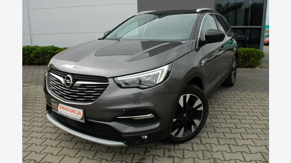 OPEL Grandland X -