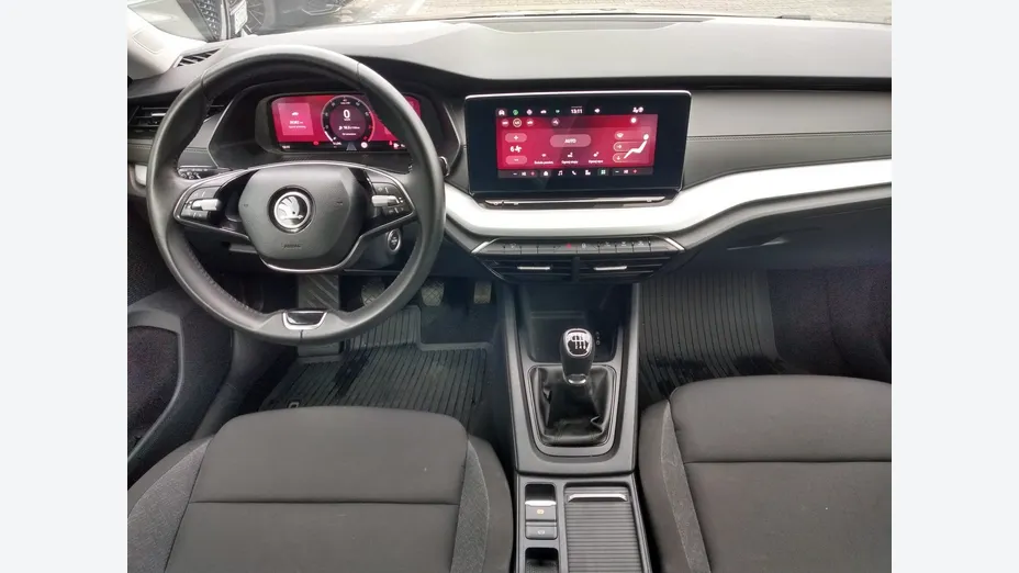 SKODA Octavia -
