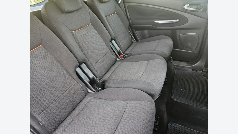 FORD S-MAX -