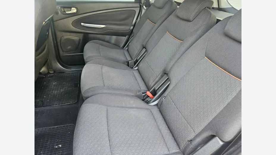 FORD S-MAX -