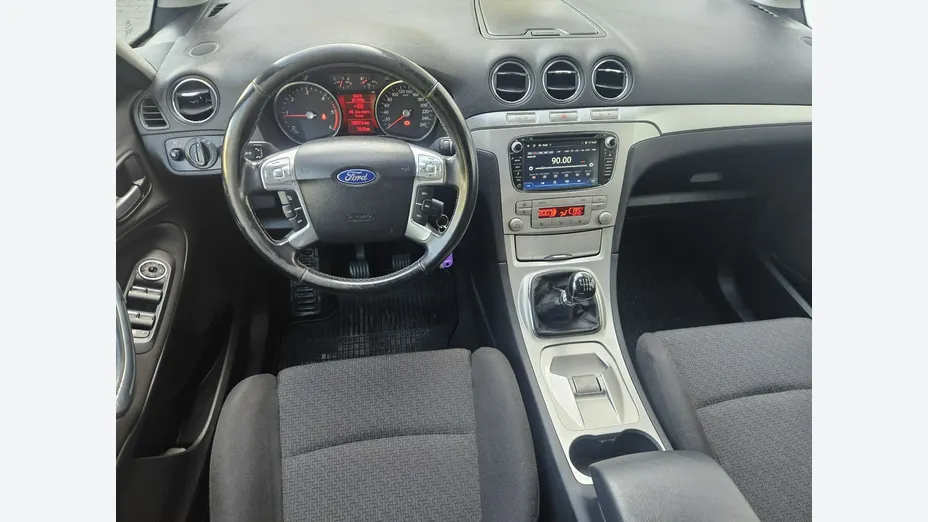 FORD S-MAX -