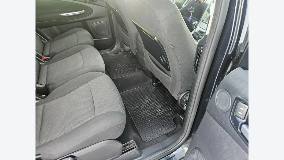 FORD S-MAX -