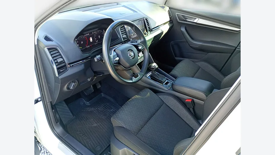 SKODA Karoq -