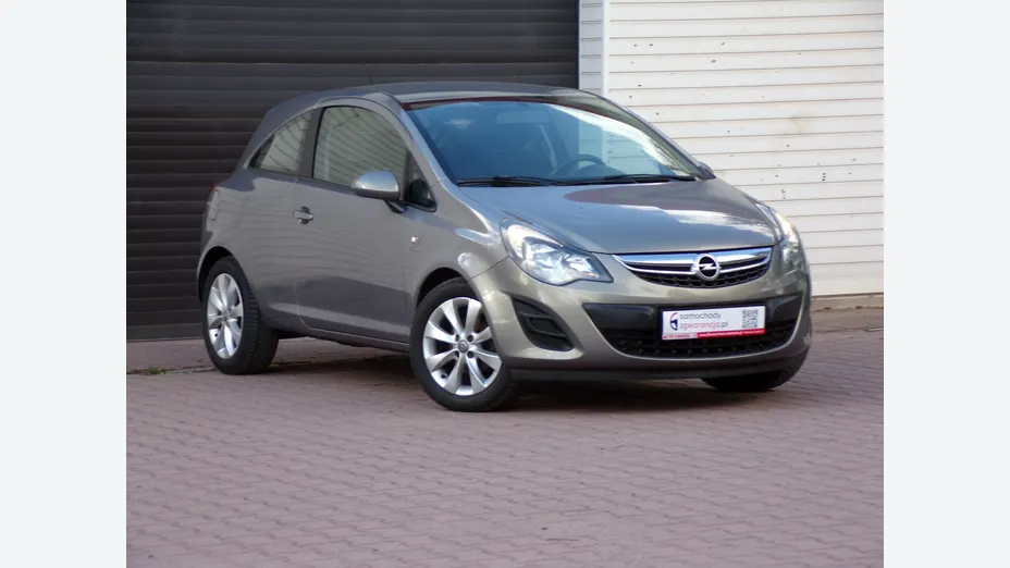 OPEL Corsa -