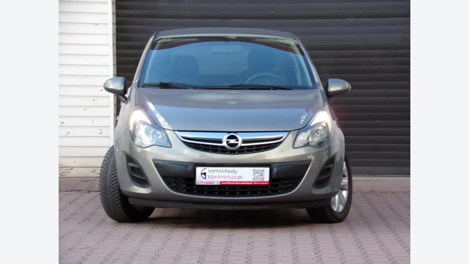 OPEL Corsa -