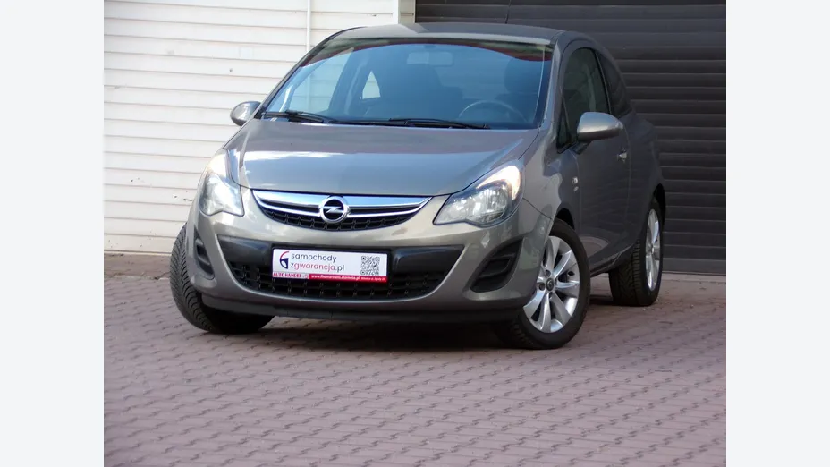 OPEL Corsa -