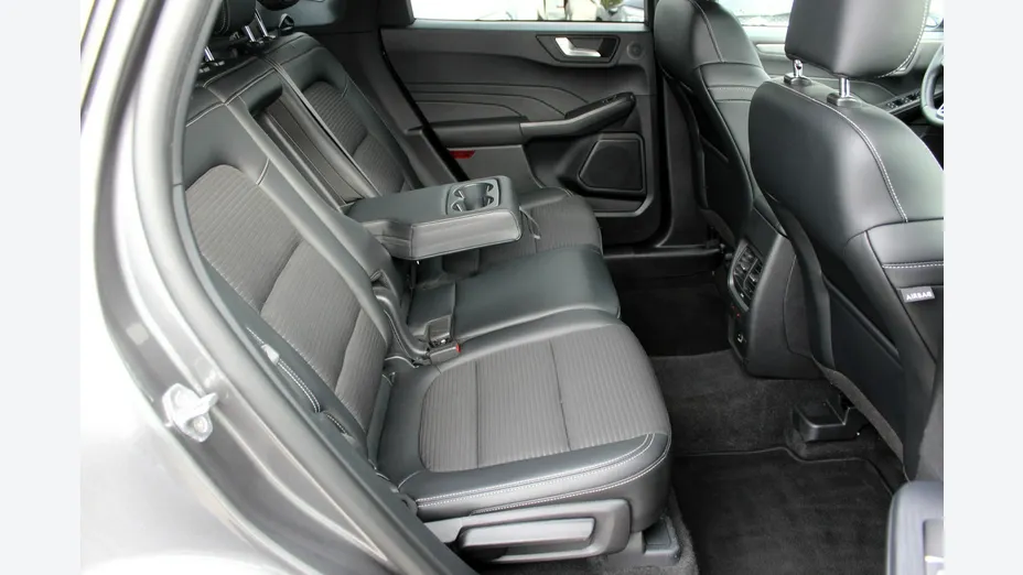 FORD Kuga -