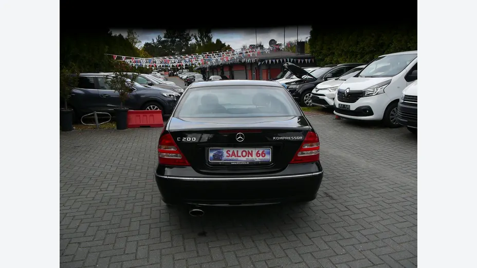 MERCEDES-BENZ C Klasa -