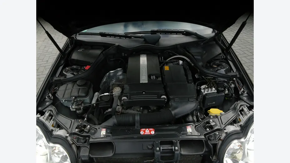 MERCEDES-BENZ C Klasa -
