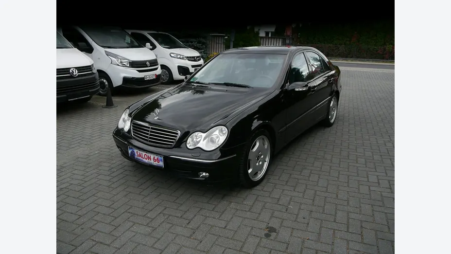 MERCEDES-BENZ C Klasa -