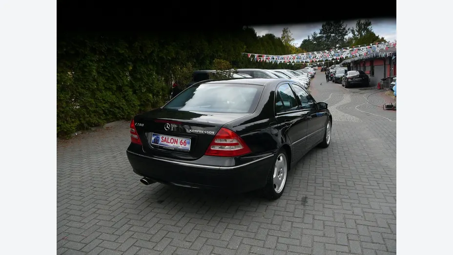 MERCEDES-BENZ C Klasa -