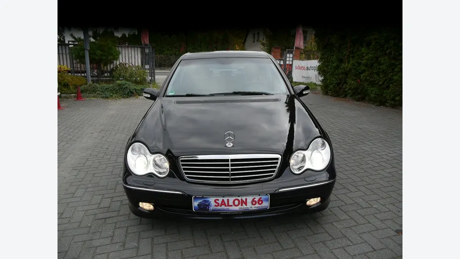 MERCEDES-BENZ C Klasa -
