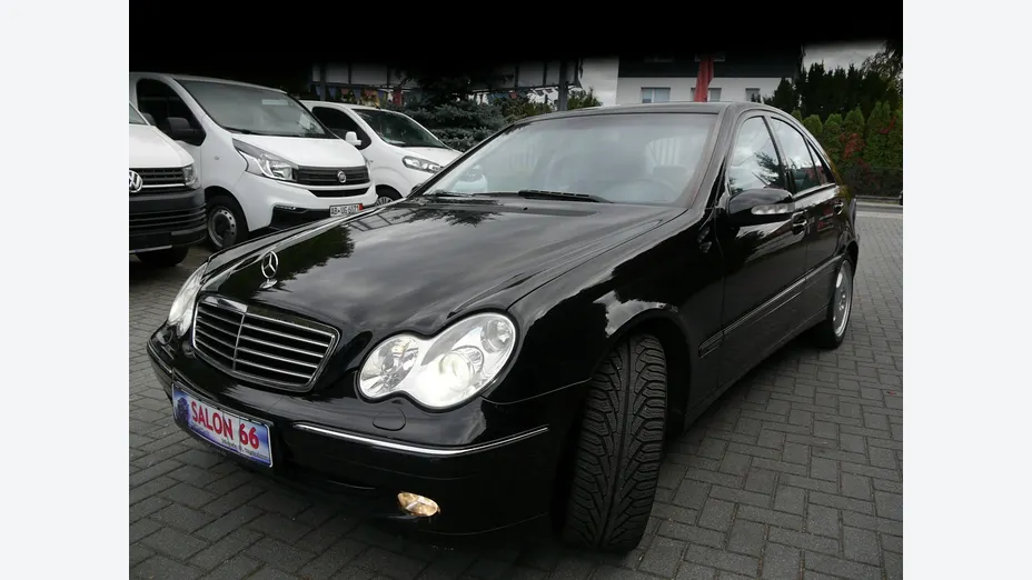 MERCEDES-BENZ C Klasa -