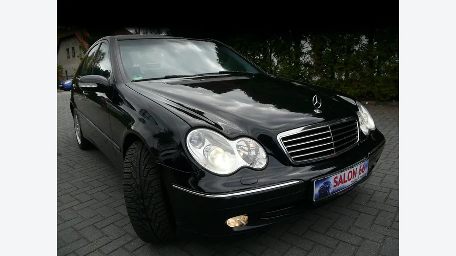 MERCEDES-BENZ C Klasa -