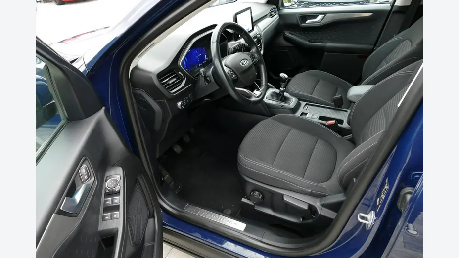 FORD Kuga -