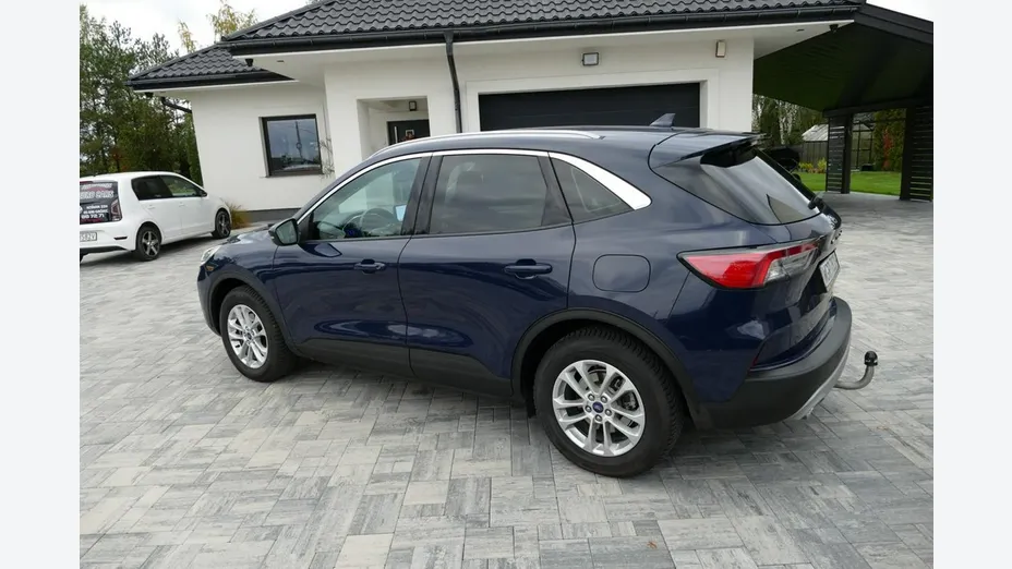 FORD Kuga -