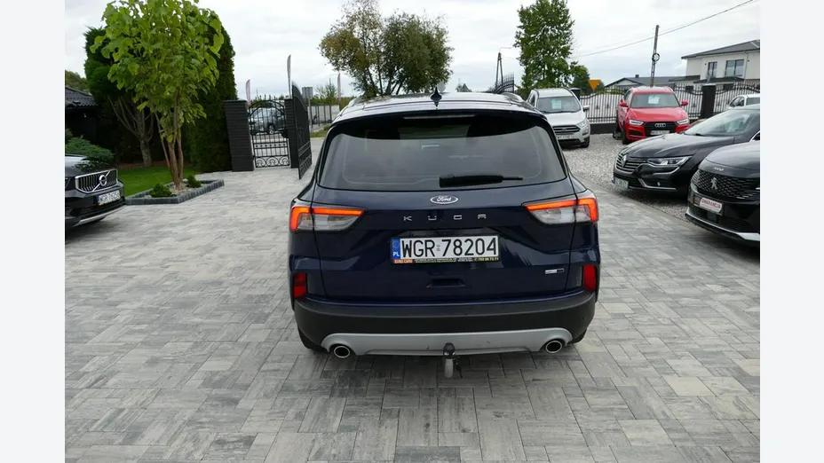 FORD Kuga -