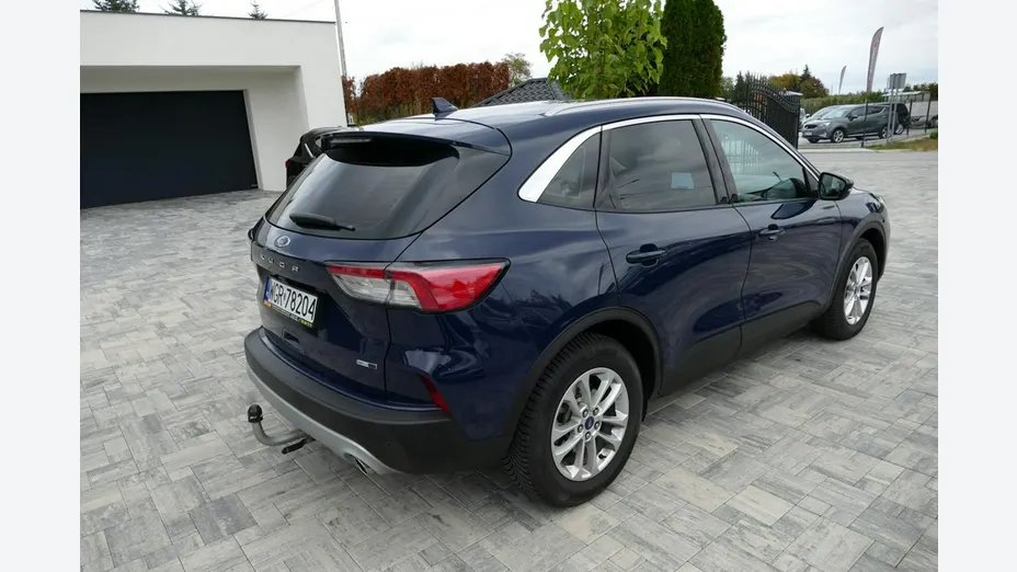FORD Kuga -