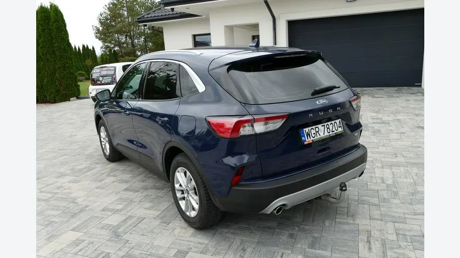 FORD Kuga -