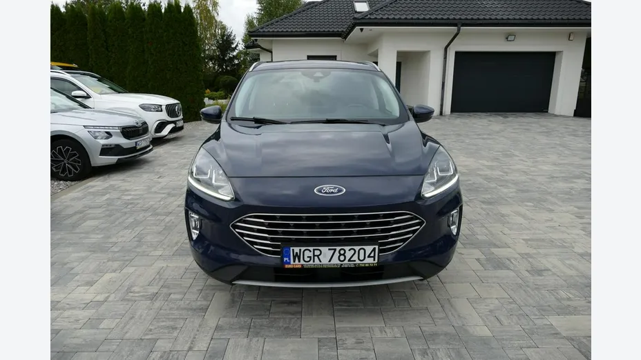 FORD Kuga -