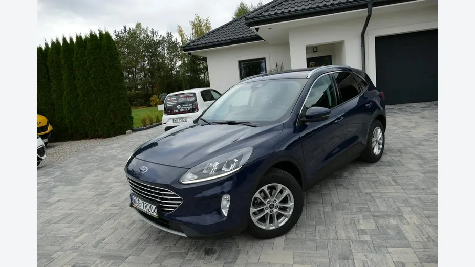 FORD Kuga -