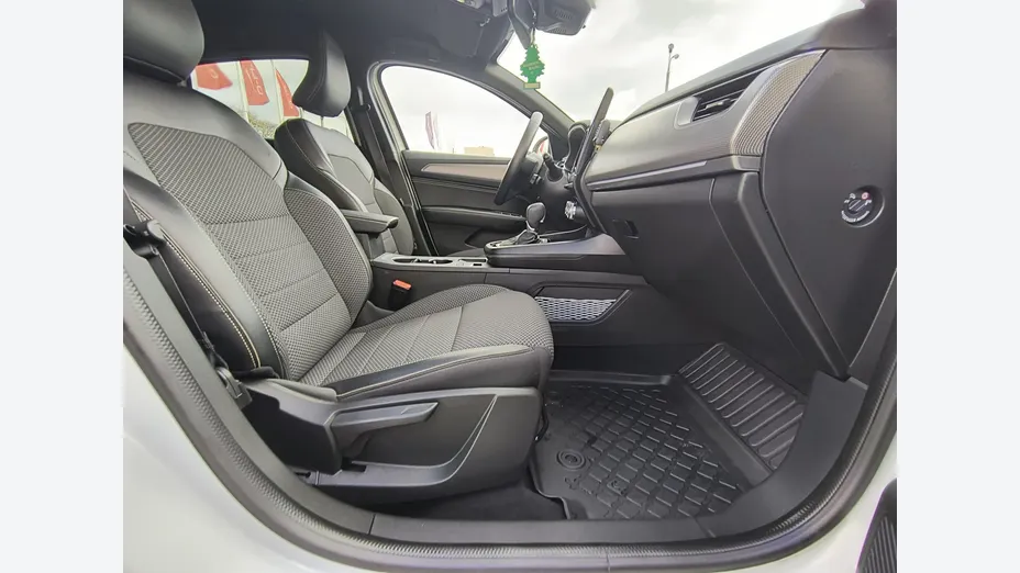 RENAULT Arkana -