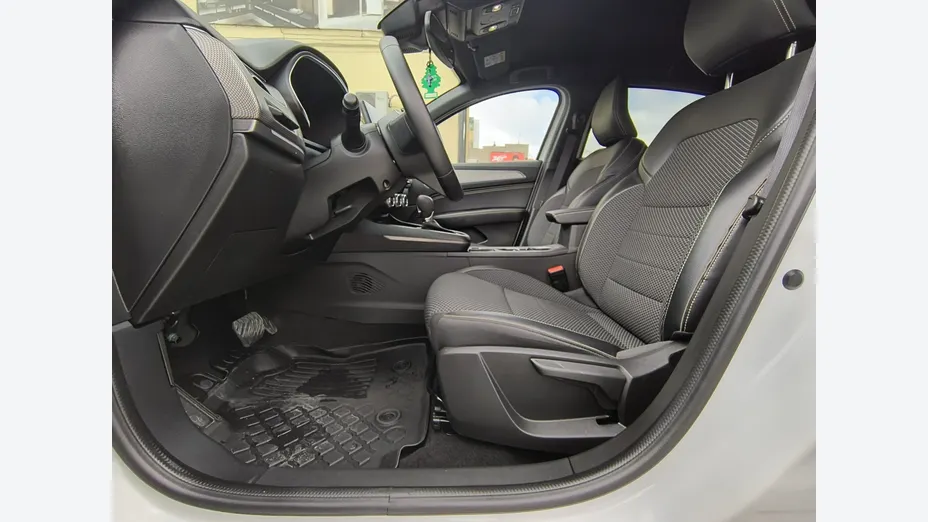 RENAULT Arkana -