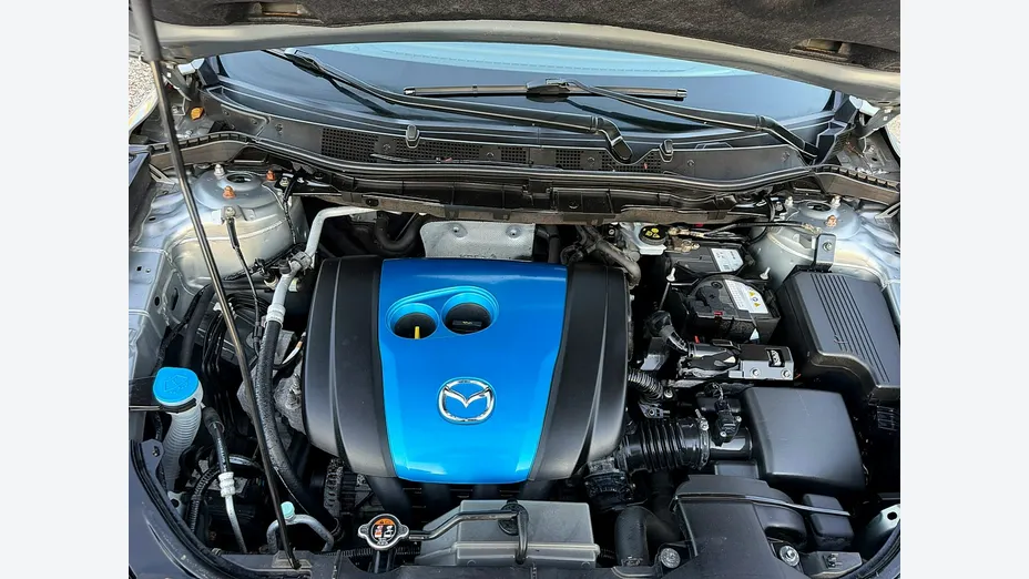 MAZDA CX-5 -