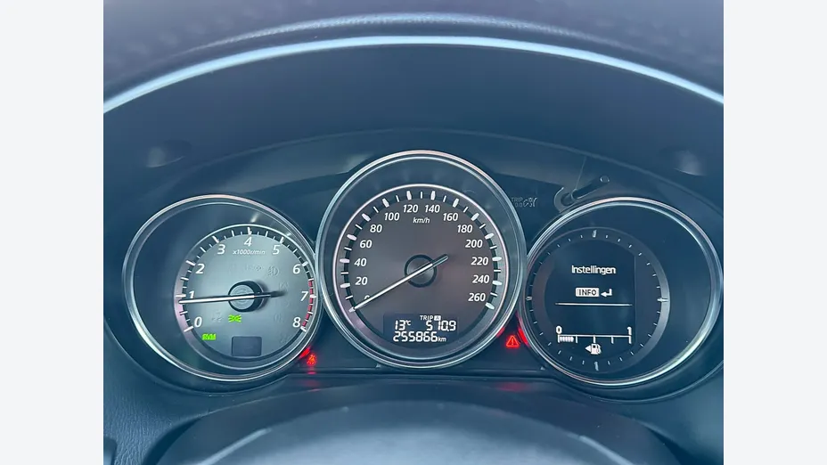 MAZDA CX-5 -