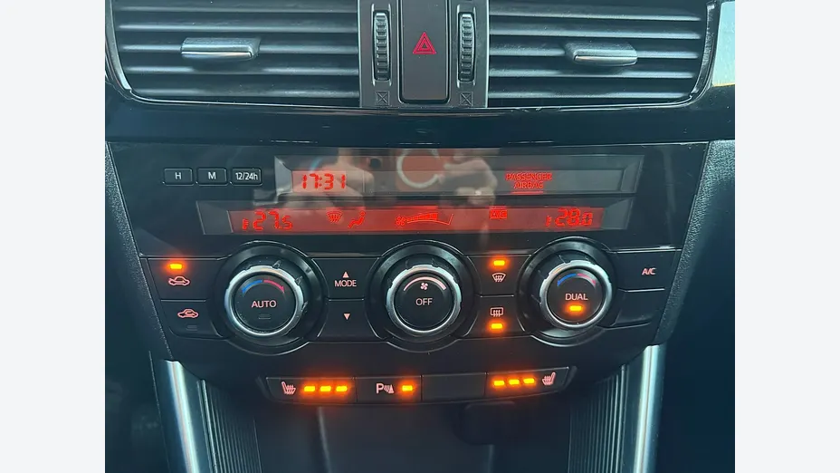MAZDA CX-5 -