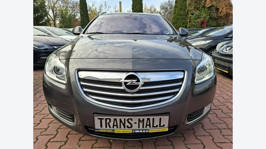 OPEL Insignia -