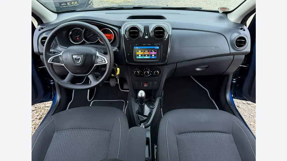 DACIA Sandero -