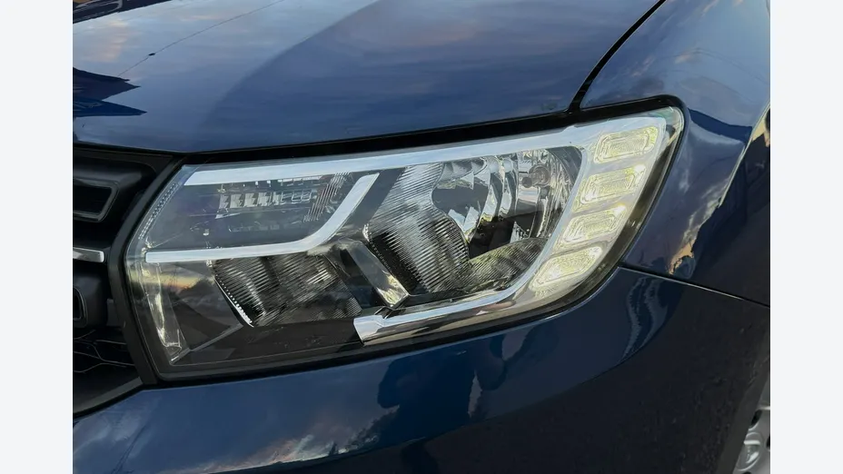 DACIA Sandero -