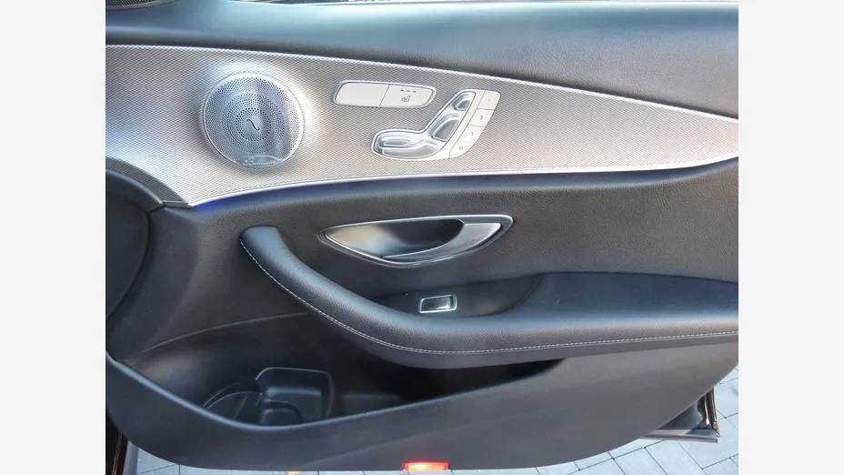 MERCEDES-BENZ E Klasa -