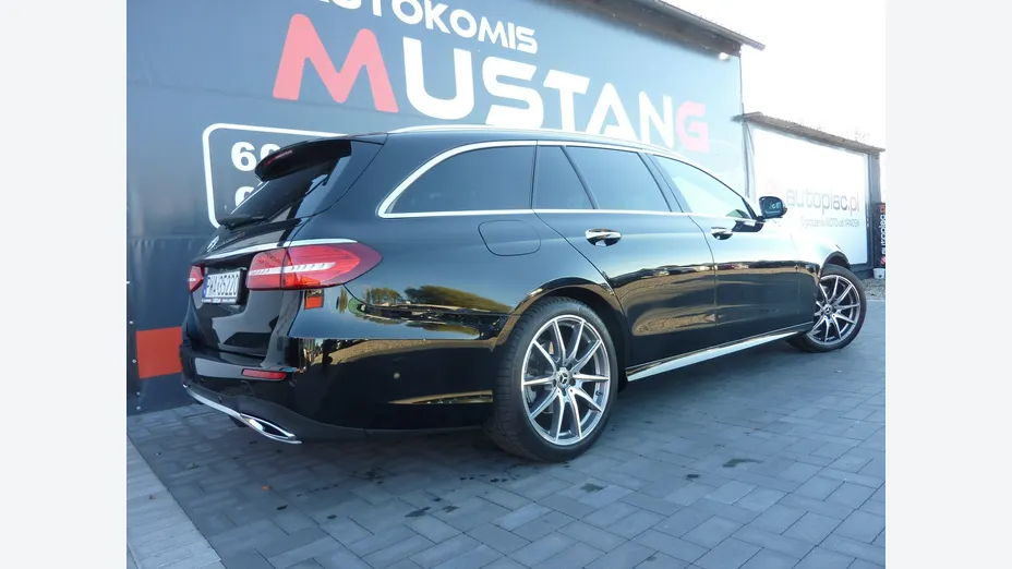 MERCEDES-BENZ E Klasa -