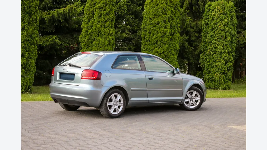 AUDI A3 -