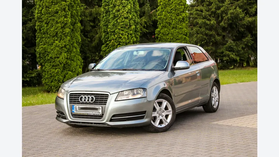 AUDI A3 -
