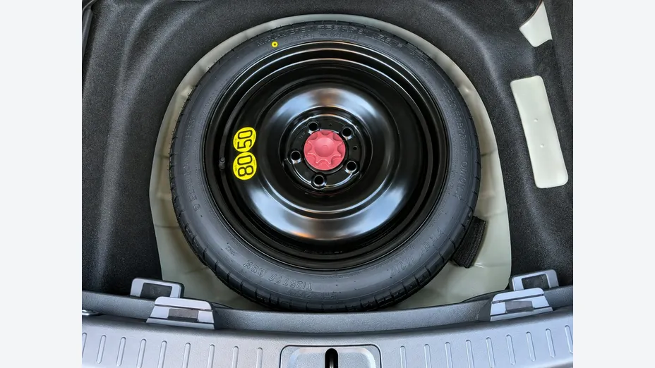 TOYOTA Corolla -