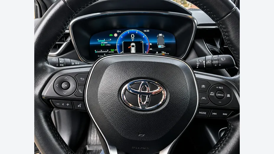 TOYOTA Corolla -