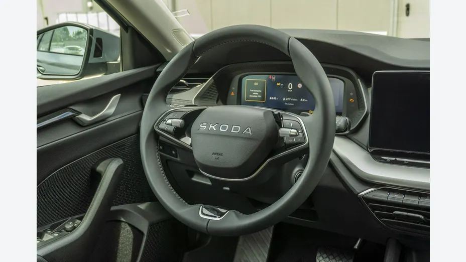 SKODA Octavia -